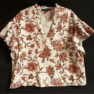 Floral V-Neck Blouse